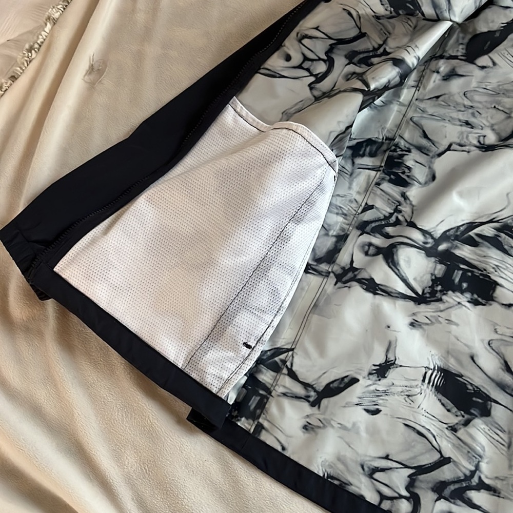 Lole Spring Jacket - image 4